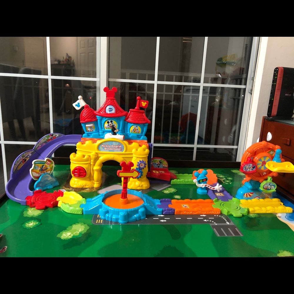 VTech Mickey Mouse Magical Wonderland